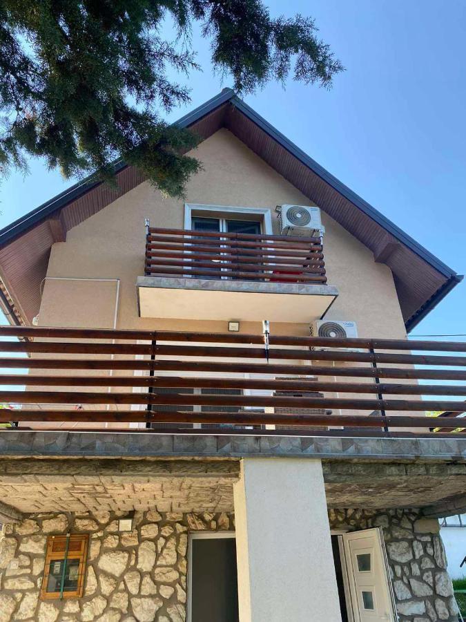 Milicin Konak Връдник Екстериор снимка